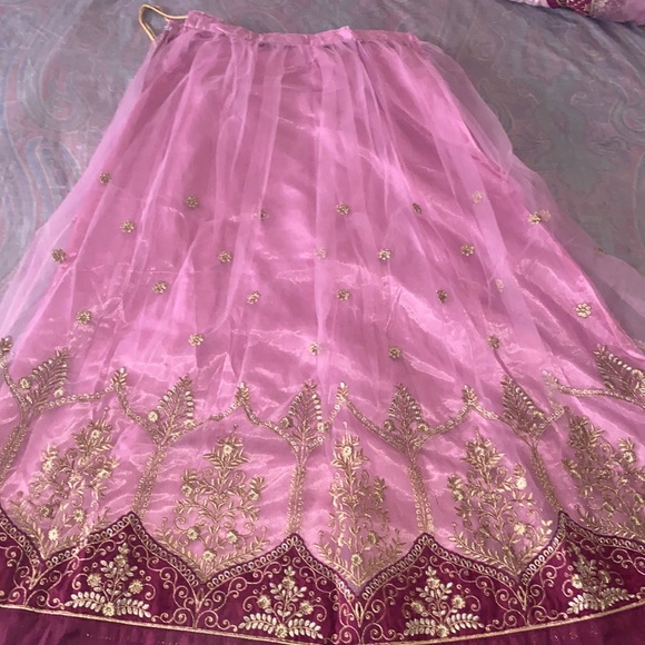 Purple Indian/Pakistani Dress. - Picture 7 of 8